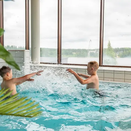 Ukkohalla 4* Hyrynsalmi